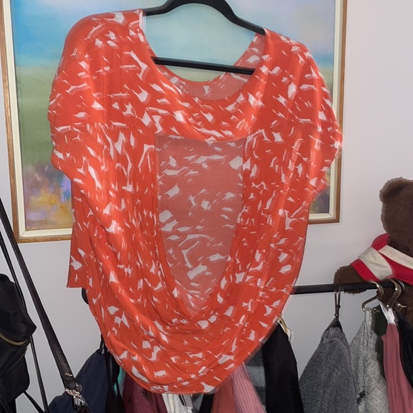 BCBGeneration Top - Picture 4 of 4